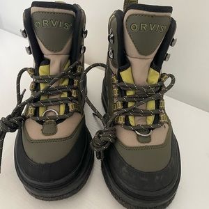 Orvis Encounter Womens size 6 wading boots